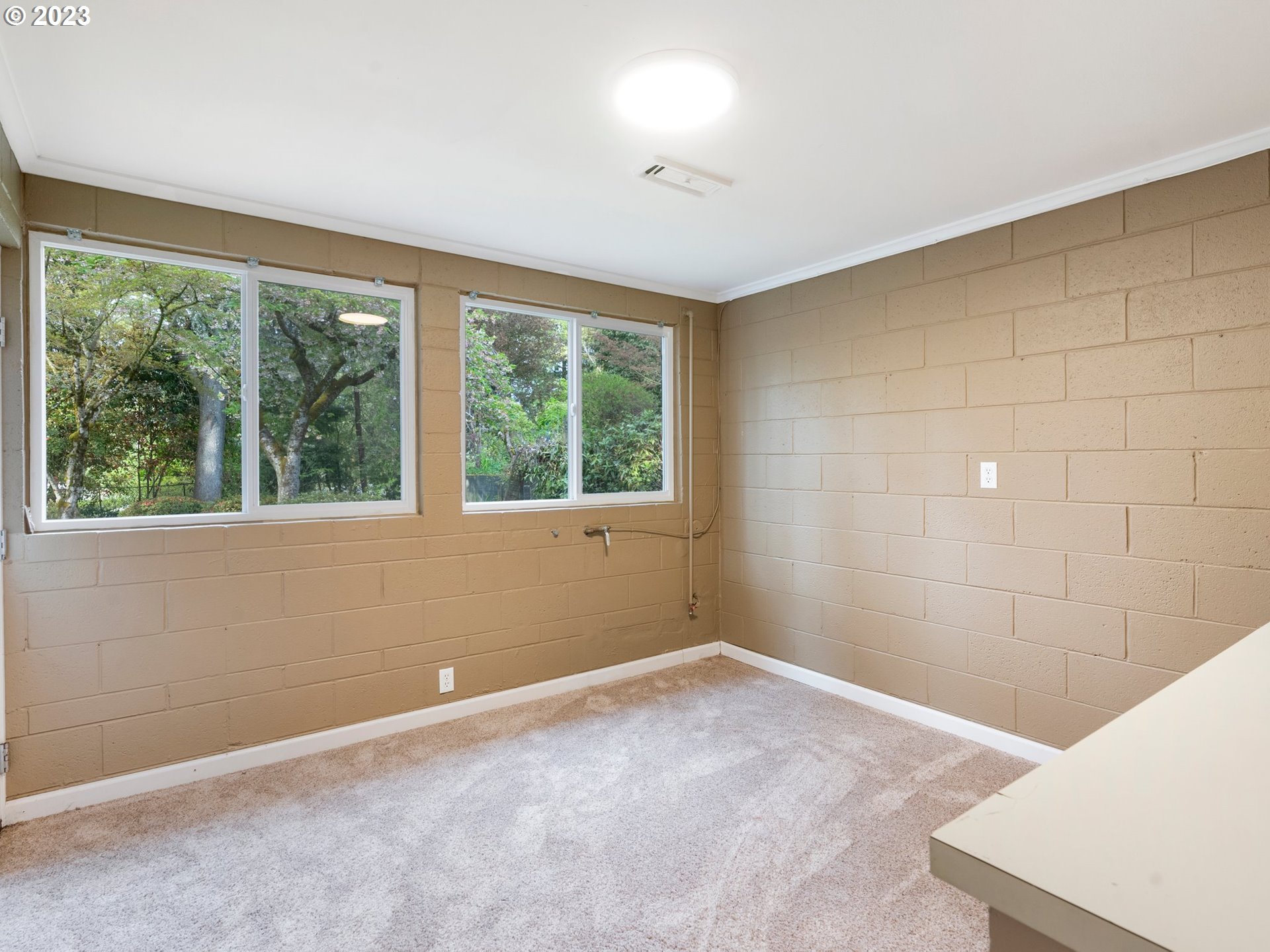 10382 Southwest Ridgeview Lane Portland, OR 97219 - Photo 31 of 46 Bonus Room