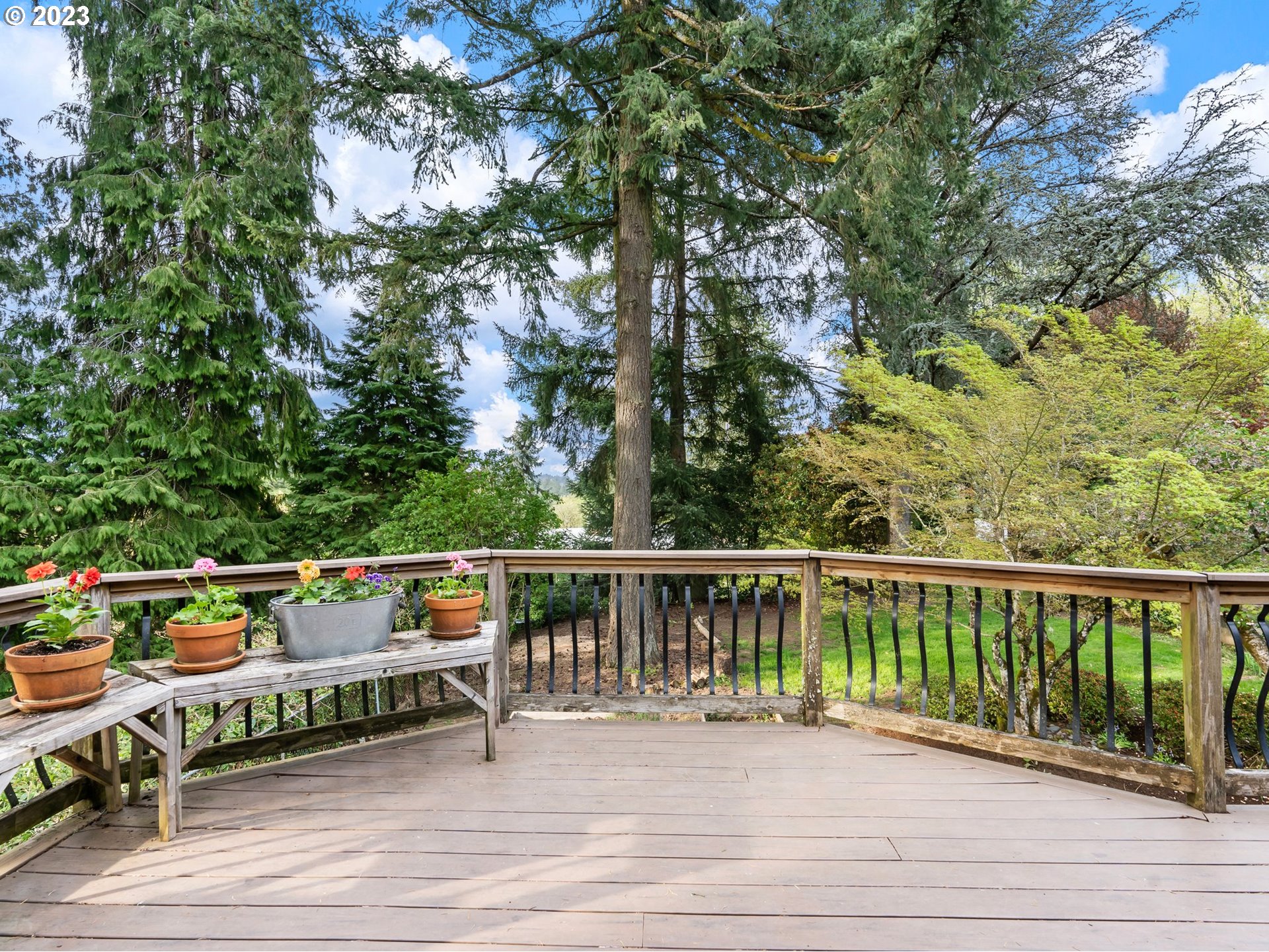 10382 Southwest Ridgeview Lane Portland, OR 97219 - Photo 36 of 46 Gallery Image 36