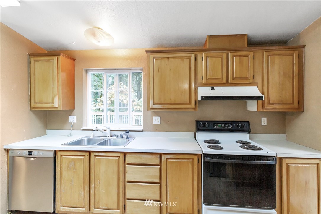12414 Chain Lake Road Snohomish, WA 98290 - Photo 7 of 18