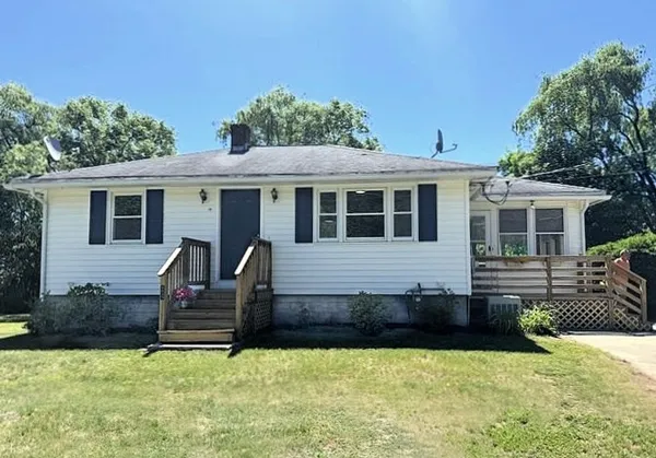 $474,000 | 14 Mercier Street, Dracut, MA 01826