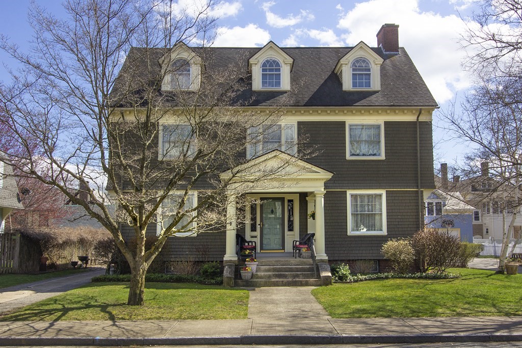 87 Maplewood Terrace Springfield, MA 01108 - Photo 1 of 36 Gallery Image 1