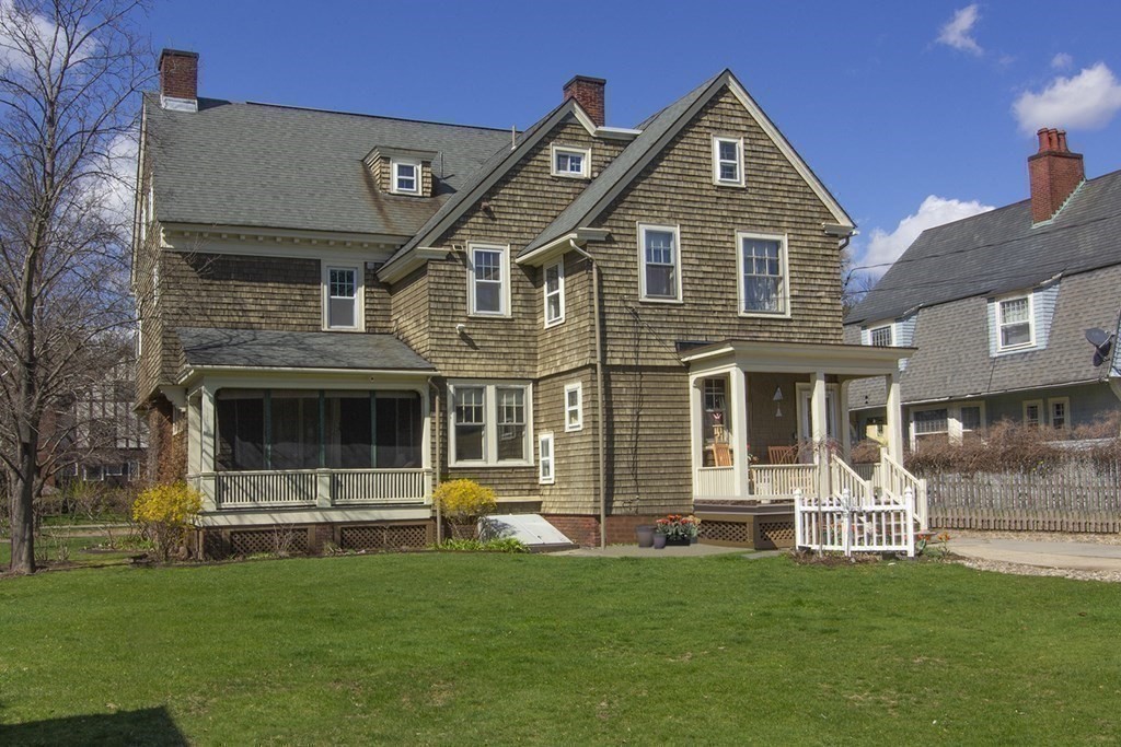 87 Maplewood Terrace Springfield, MA 01108 - Photo 34 of 36 Gallery Image 34