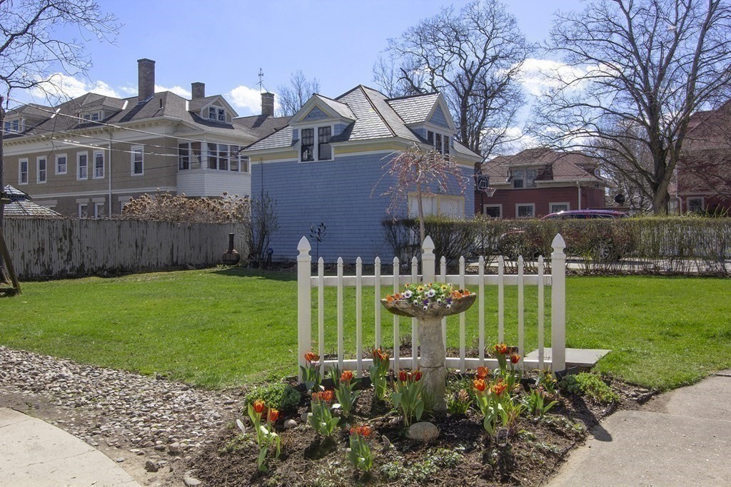 87 Maplewood Terrace Springfield, MA 01108 - Photo 35 of 36 Gallery Image 35