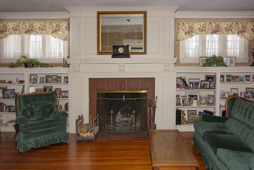 87 Maplewood Terrace Springfield, MA 01108 - Photo 7 of 36 Gallery Image 7