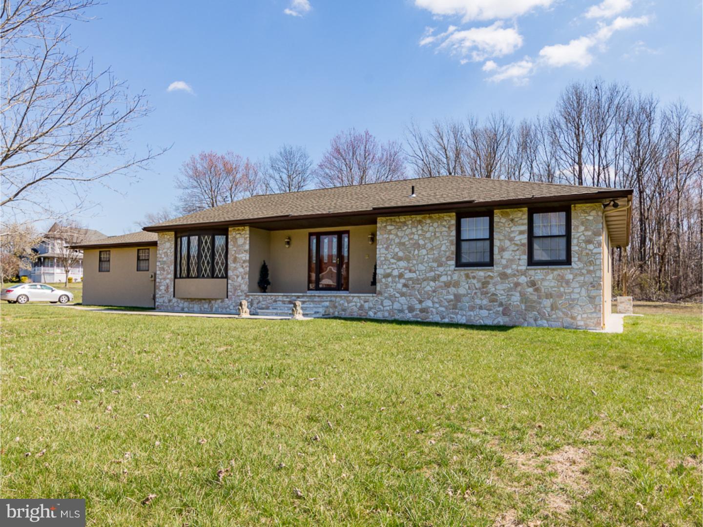 378 Friendship Road Clarksboro, NJ 08020 - Photo 2 of 25