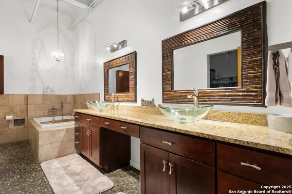 $494,500 | 1339 South Flores Street, Unit 203, San Antonio, TX 78204