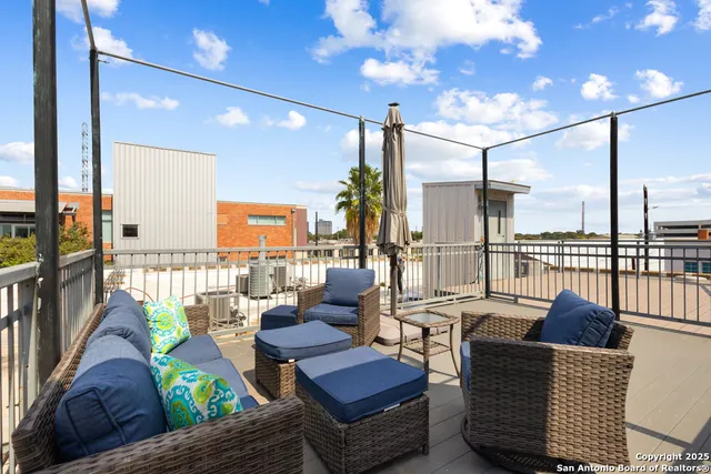 $514,500 | 1339 South Flores Street, Unit 203, San Antonio, TX 78204