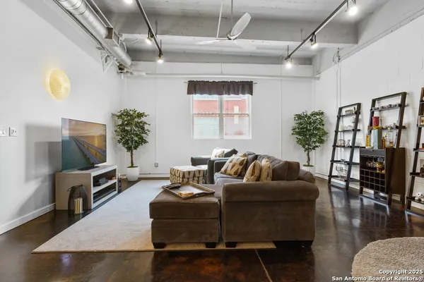 $494,500 | 1339 South Flores Street, Unit 203, San Antonio, TX 78204