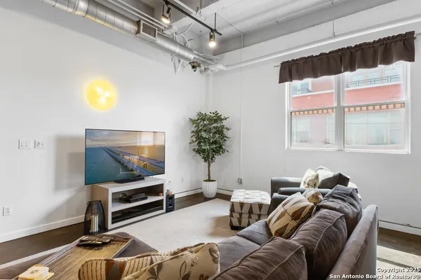 $494,500 | 1339 South Flores Street, Unit 203, San Antonio, TX 78204