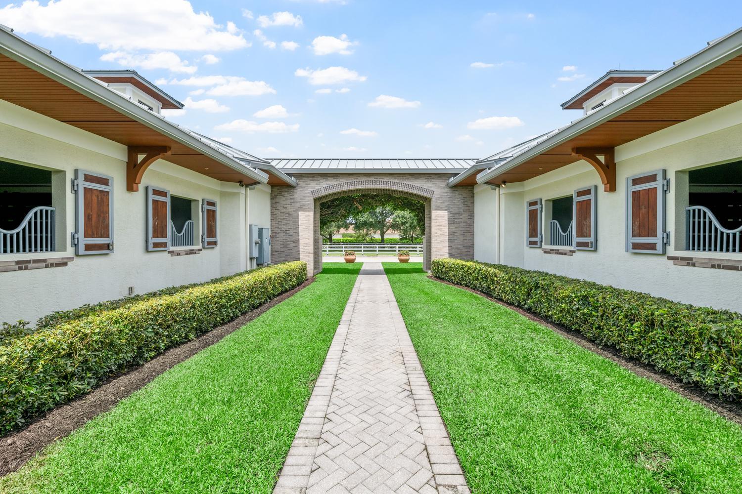 3454 Grand Prix Farms Road Wellington, FL 33414 - Photo 12 of 44 076-131-DSC 5182-1500x1000
