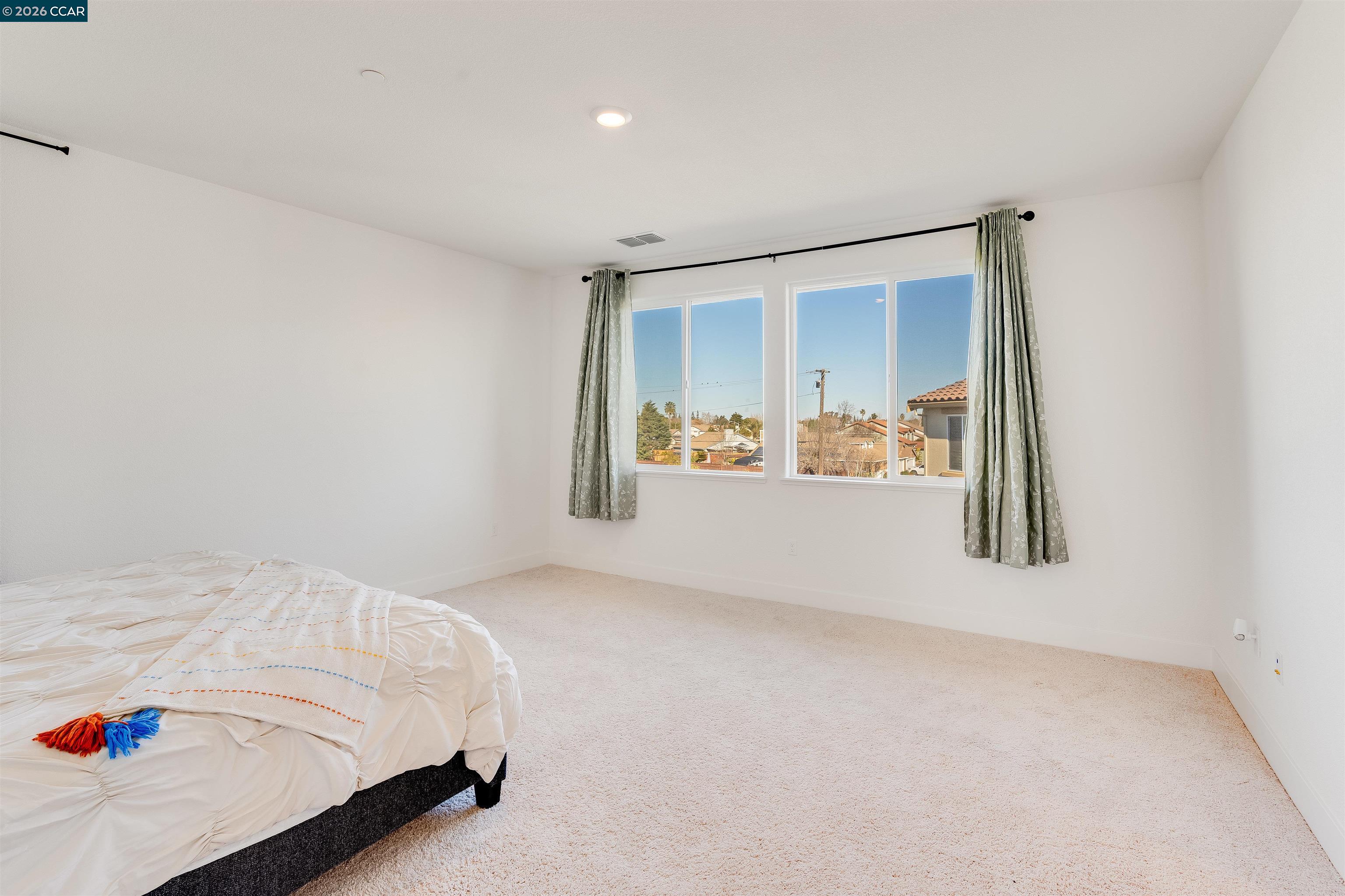 812 Hardcastle Road Oakley, CA 94561 - Photo 11 of 24