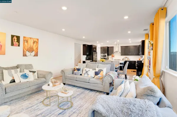 $749,000 | 812 Hardcastle Road, Oakley, CA 94561