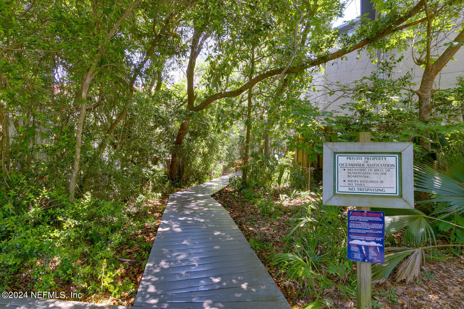 442 Snapping Turtle Dr West  