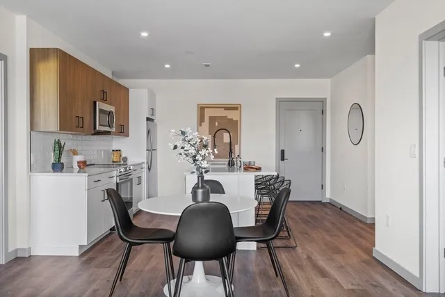 $649,000 | 203 Lowell Street, Unit 120, Wilmington, MA 01887