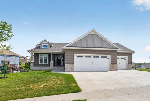 $749,500 | 1504 Century Corner Lane Northeast, Rochester, MN 55906
