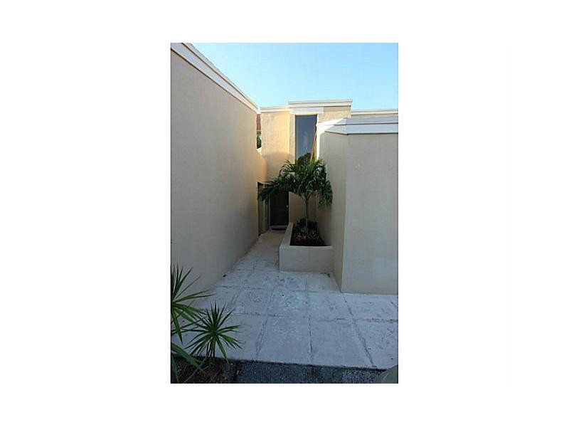 1089 Northwest 13th Street, Unit 2 Boca Raton, FL 33486 - Photo 9 of 9 Exterior Front