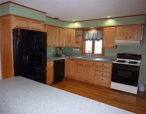 37 Bixby Hill Road Groton, MA 01450 - Photo 5 of 14 Gallery Image 5