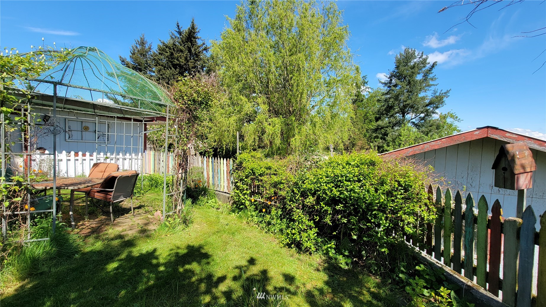 1224 Mission Road Everson, WA 98247 - Photo 24 of 30 a backyard of a house with lots of green space