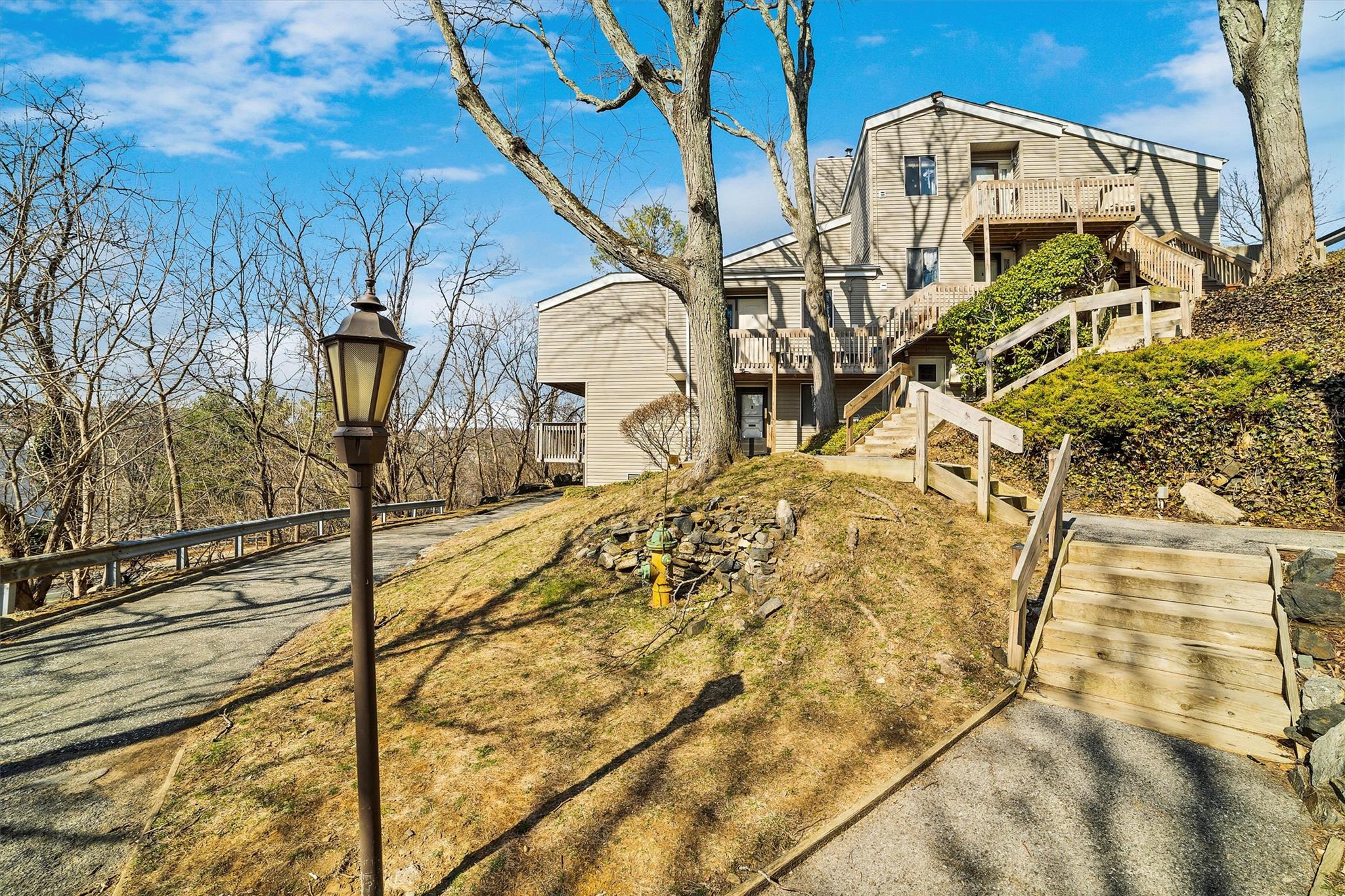 37 Hillside Terrace, Unit E White Plains, NY 10601 - Photo 1 of 1