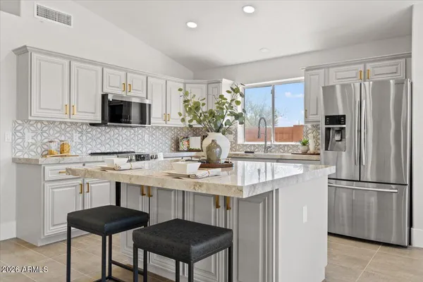 $645,000 | 16830 South 42nd Street, Phoenix, AZ 85048