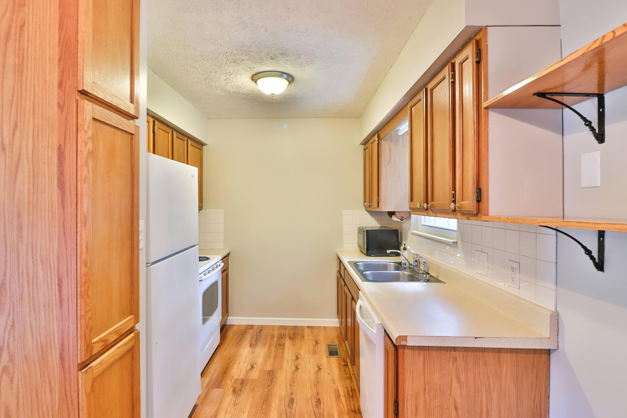 3936 Abercorn Road Knoxville, TN 37921 - Photo 16 of 31 Gallery Image 16