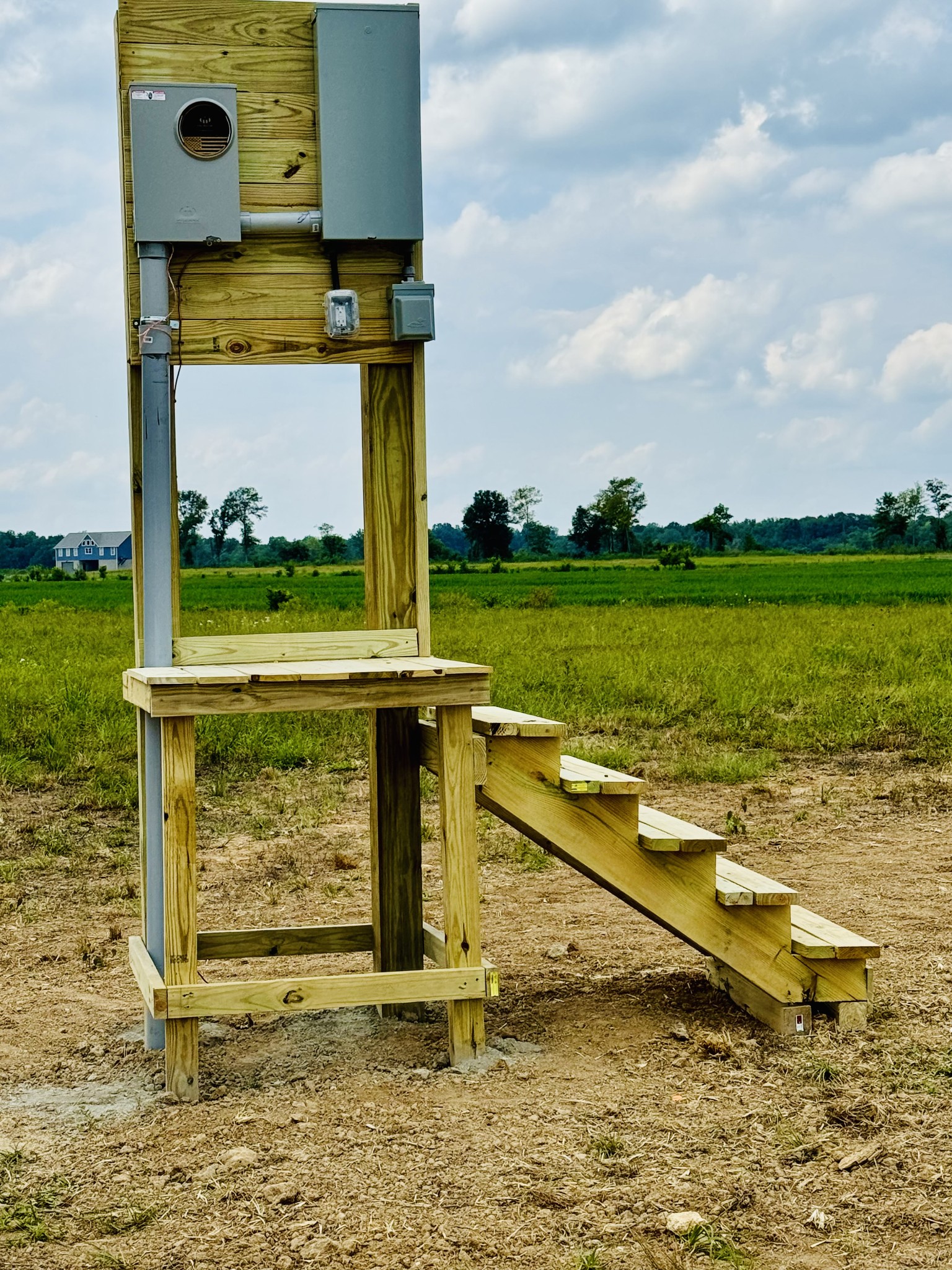 6725 Cravens Road Savannah, TN 38372 - Photo 8 of 11 a view of a water with an outdoor space