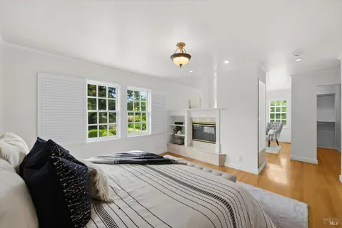 $2,999,999 | 852 2nd Street East, Sonoma, CA 95476