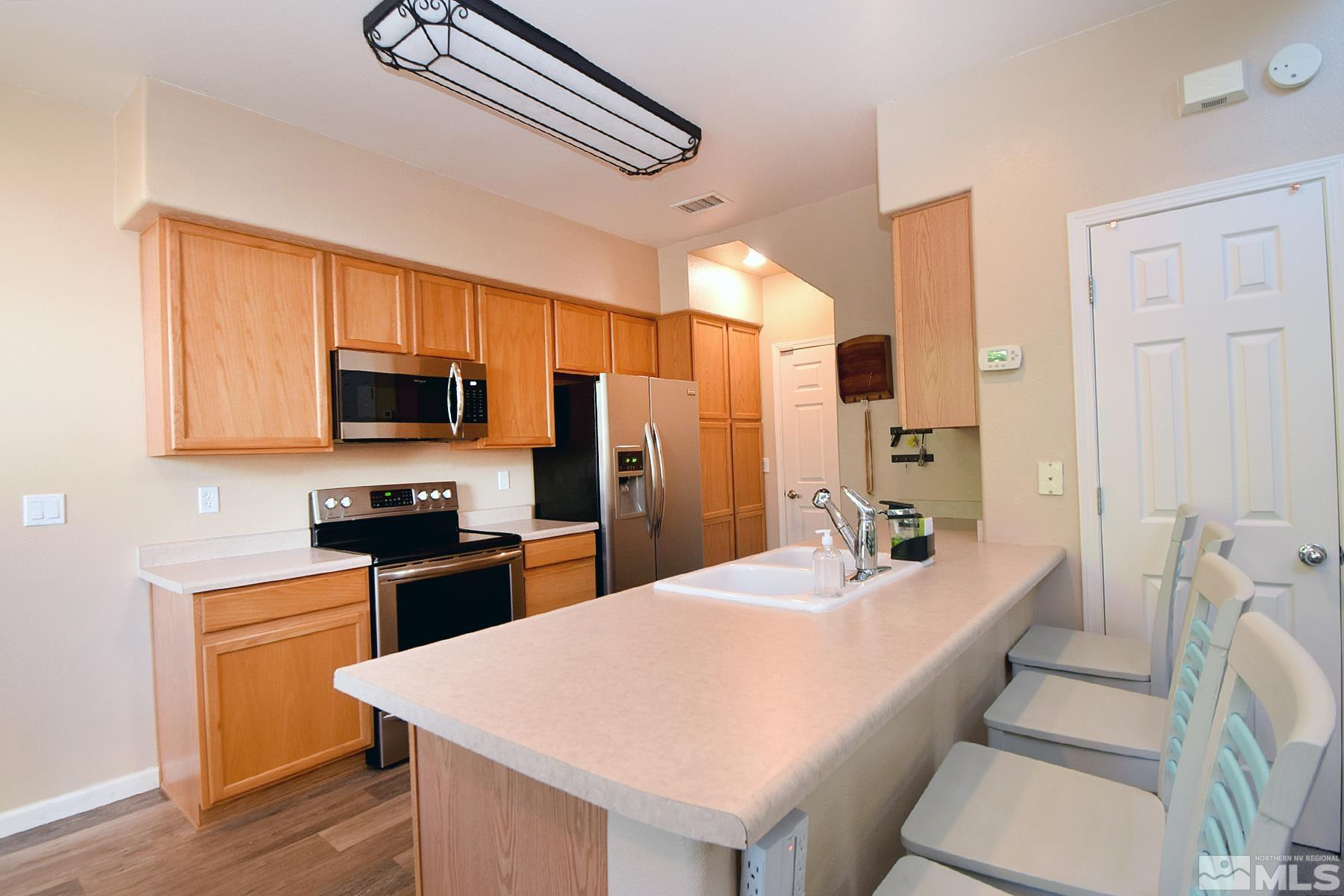 9230 Running Dog Circle Reno, NV 89506 - Photo 8 of 31 Photo 8