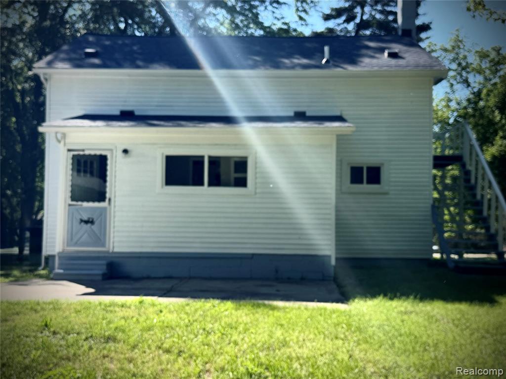 50730 Fairchild Road New Baltimore, MI 48051 - Photo 43 of 55