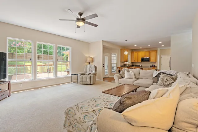 $675,000 | 821 Holt Grove Court, Nashville, TN 37211