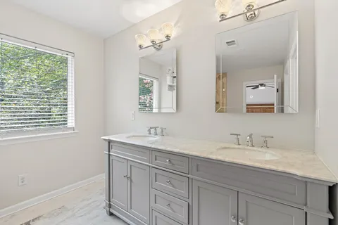 $705,000 | 821 Holt Grove Court, Nashville, TN 37211