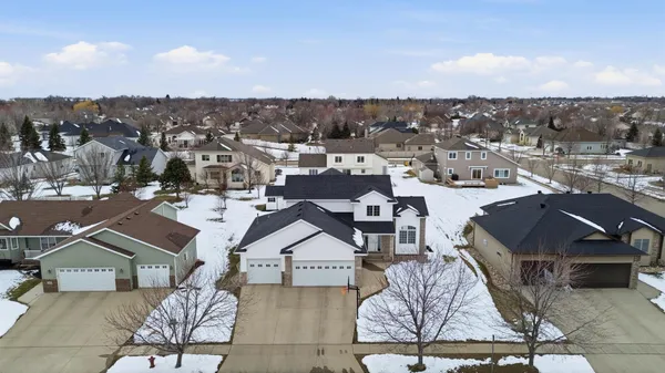 $640,000 | 1816 Queensbury Street, West Fargo, ND 58078