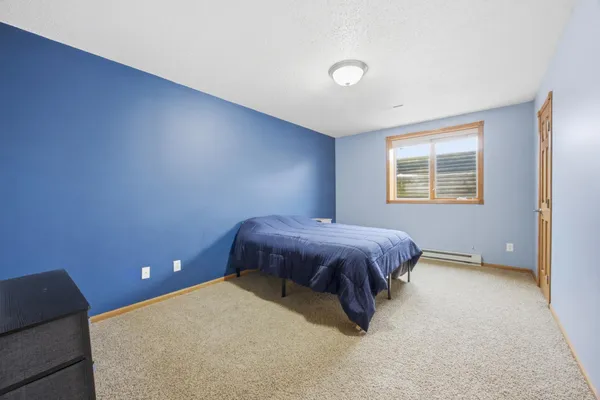 $640,000 | 1816 Queensbury Street, West Fargo, ND 58078