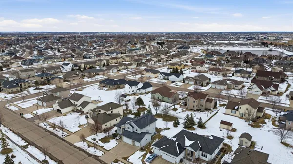 $640,000 | 1816 Queensbury Street, West Fargo, ND 58078