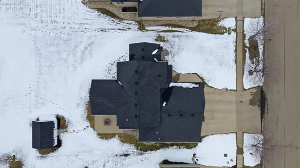 $640,000 | 1816 Queensbury Street, West Fargo, ND 58078