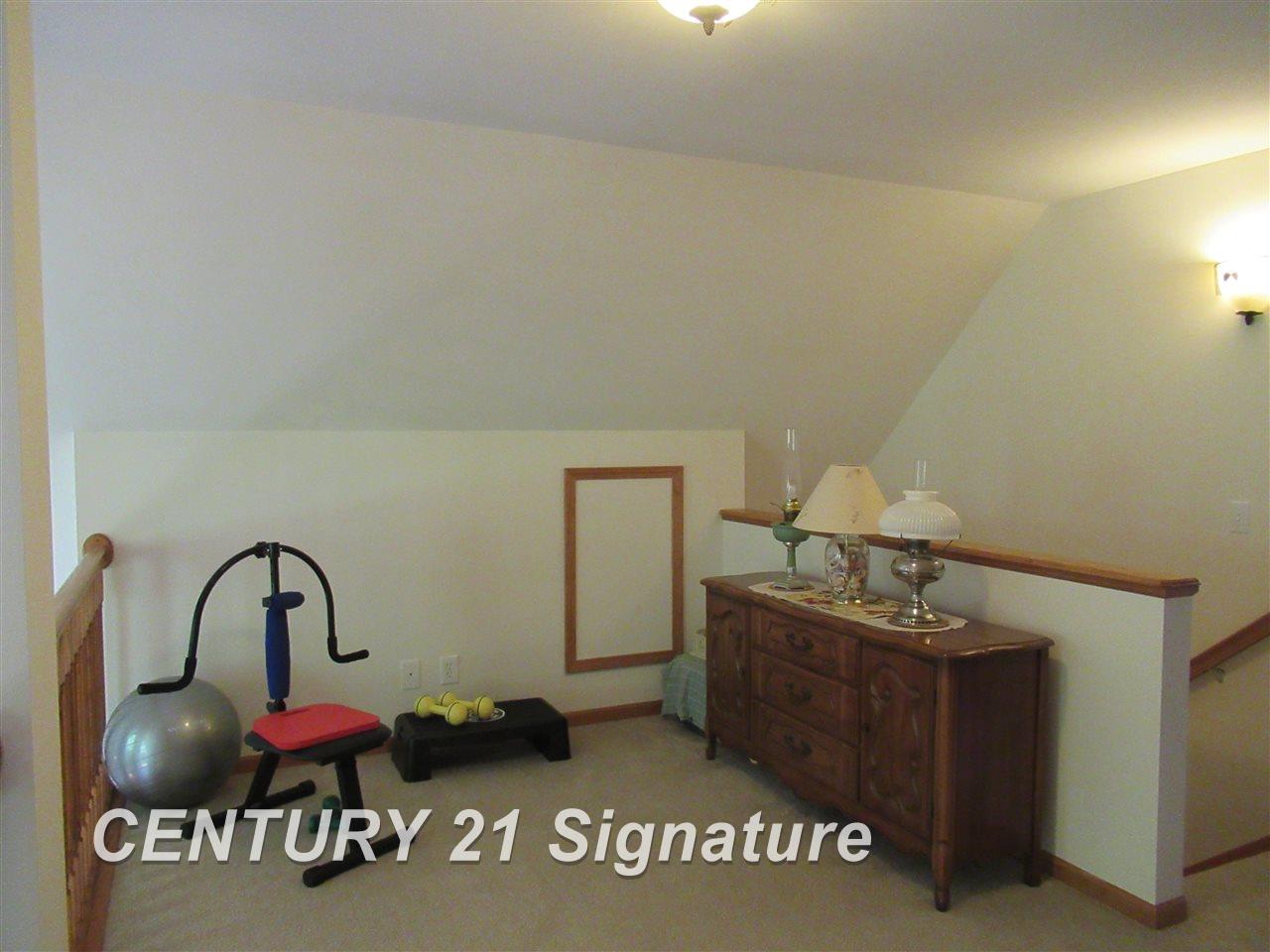 15629 Frost Road Hemlock, MI 48626 - Photo 17 of 21