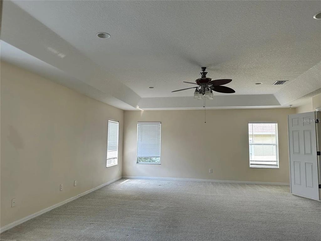 7232 Seedpod Loop Wesley Chapel, FL 33545 - Photo 14 of 60