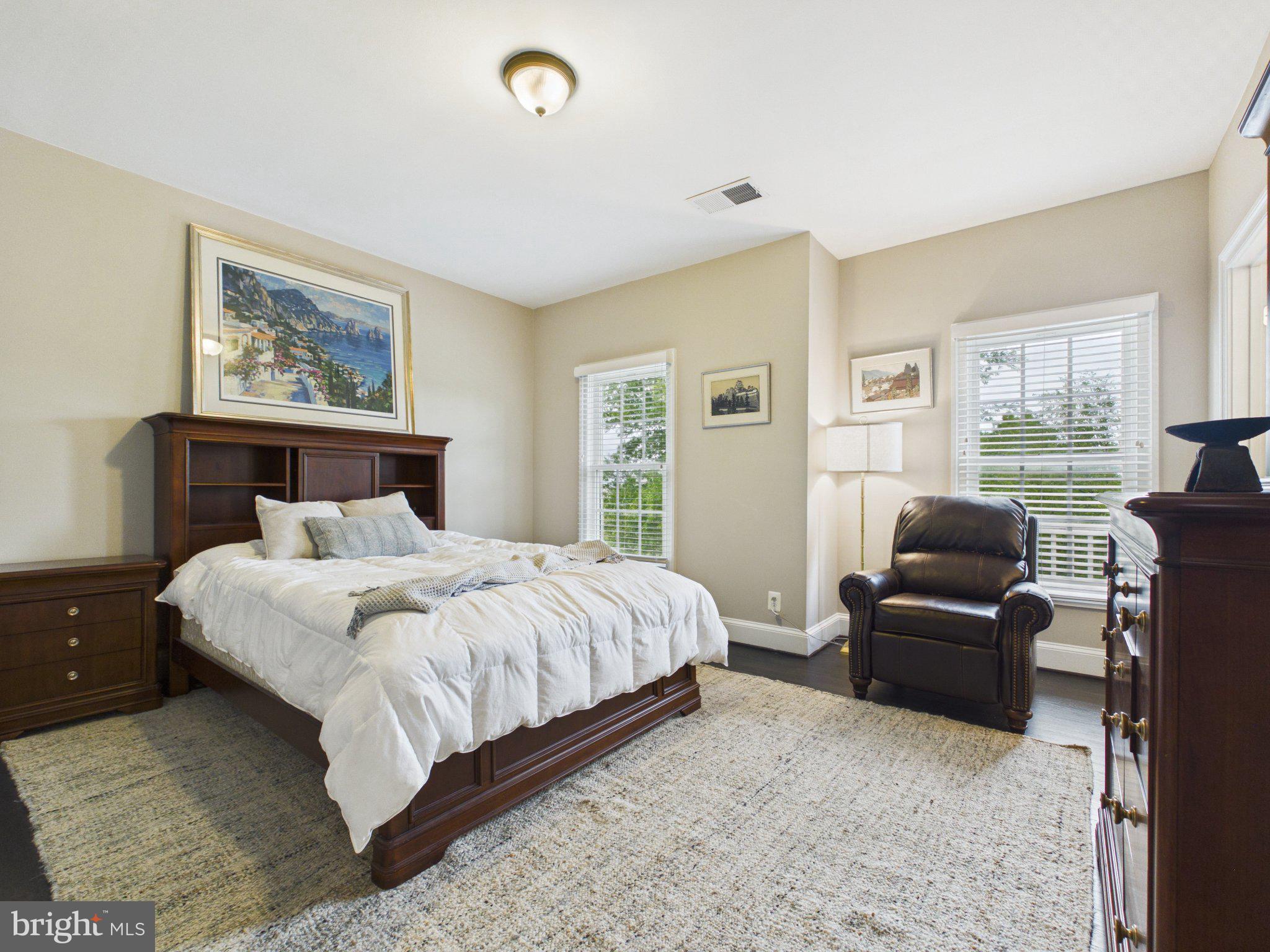 38565 Piggott Bottom Road Hamilton, VA 20158 - Photo 35 of 85 a bedroom with a bed and a couch