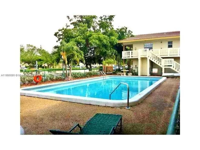 $170,000 | 3100 Coral Springs Drive, Unit 2H, Coral Springs, FL 33065