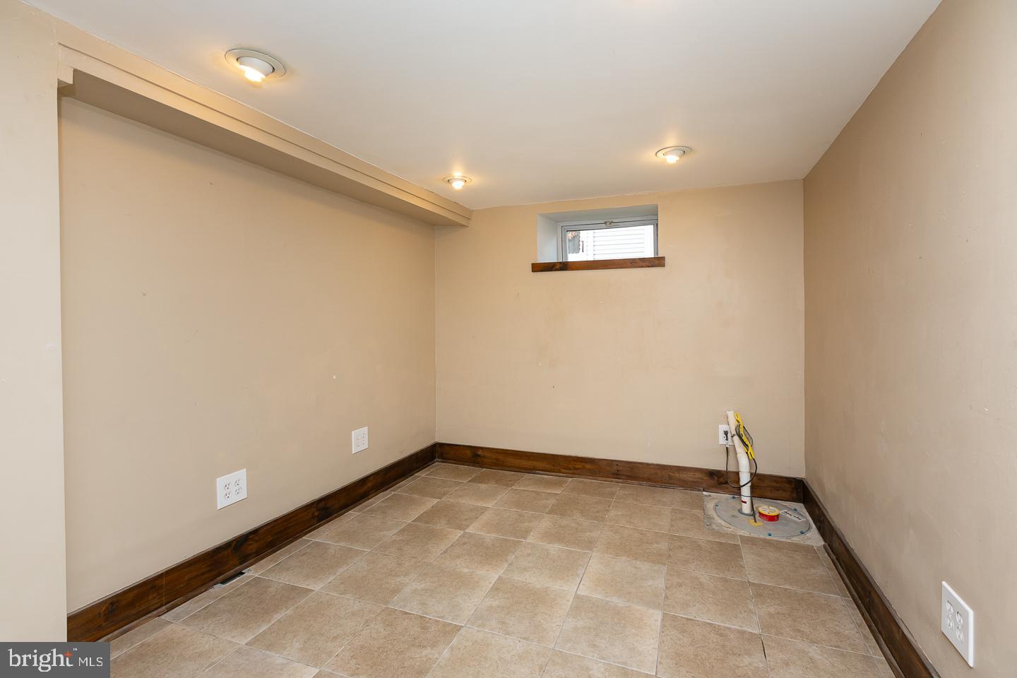 2029 Laurel Road Havertown, PA 19083 - Photo 23 of 45