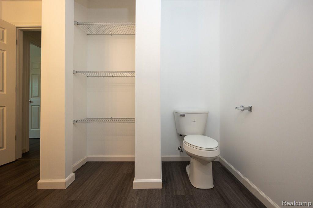 35410 Van Born Road, Unit 305 Wayne, MI 48184 - Photo 25 of 39
