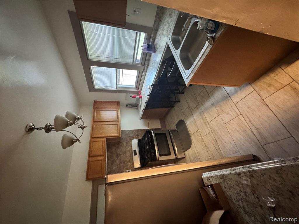 2222 Clements Street Detroit, MI 48238 - Photo 2 of 7