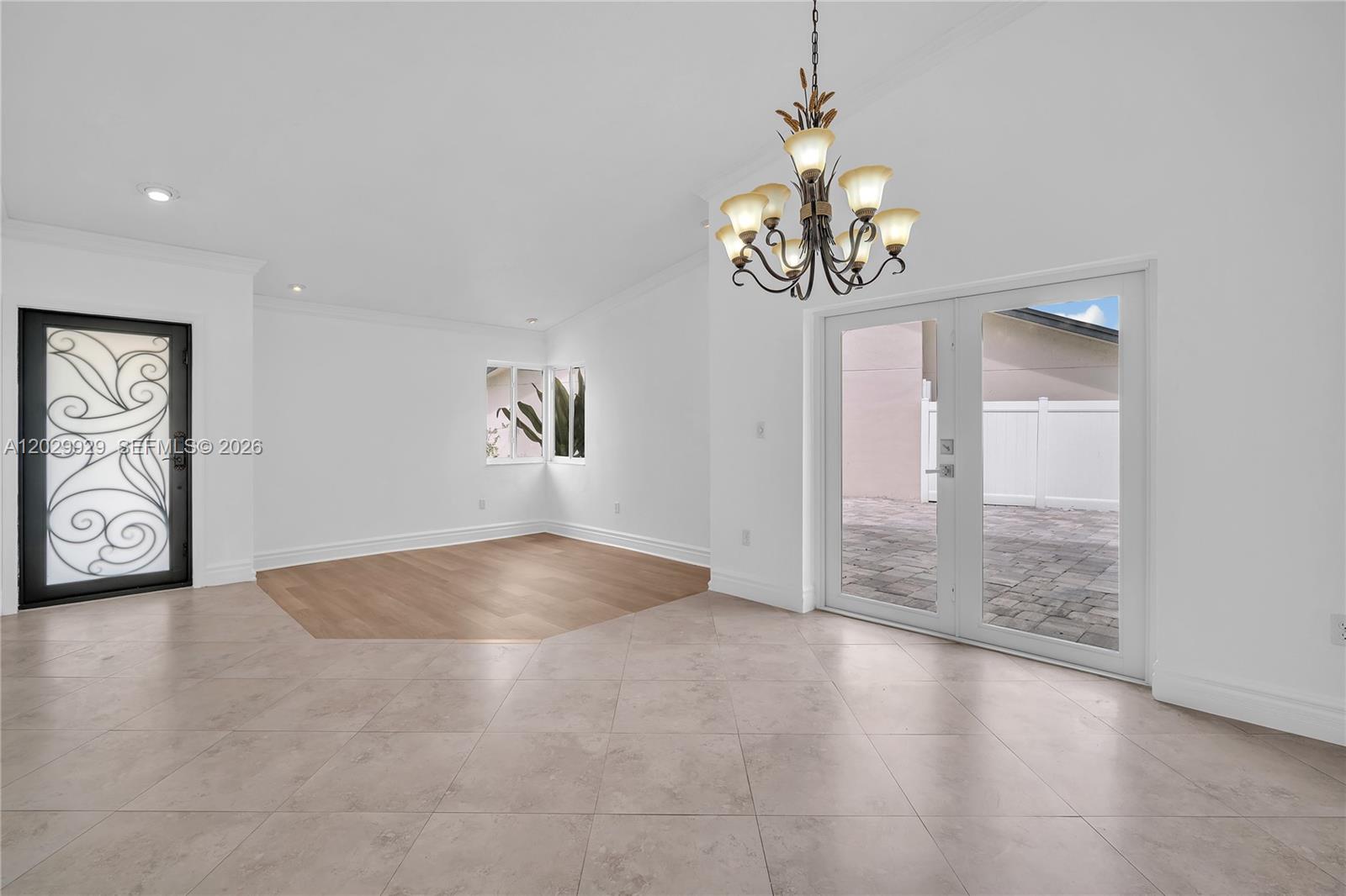 15715 Southwest 76th Terrace Miami, FL 33193 - Photo 8 of 40 Photo 8