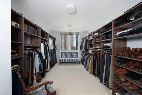 $1,725,000 | 10 East Delaware Place, Unit 25B, Chicago, IL 60611
