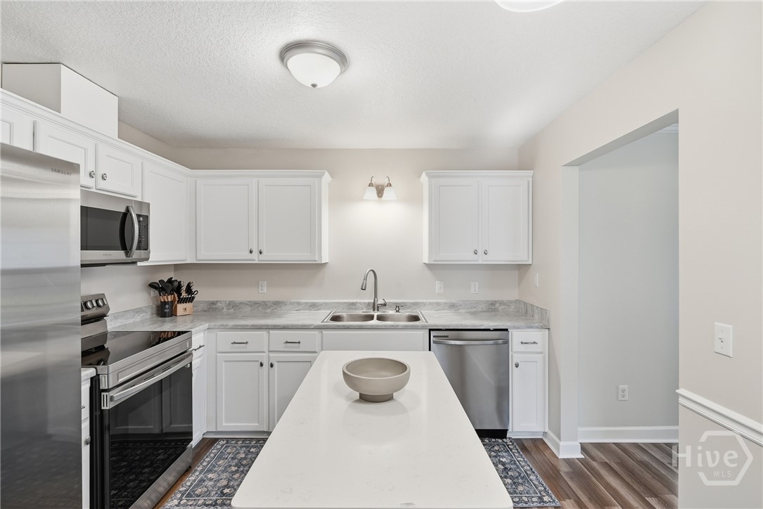 63 Pine View Road Southeast Ludowici, GA 31316 - Photo 7 of 30 Kitchen