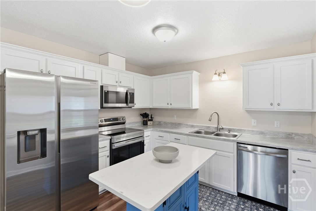 63 Pine View Road Southeast Ludowici, GA 31316 - Photo 8 of 30 Kitchen