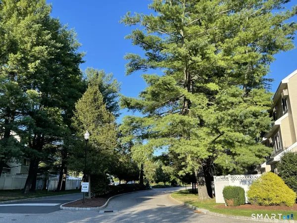 $1,900 | 237 Willow Springs, Unit 237, New Milford, CT 06776