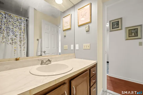 $1,900 | 237 Willow Springs, Unit 237, New Milford, CT 06776