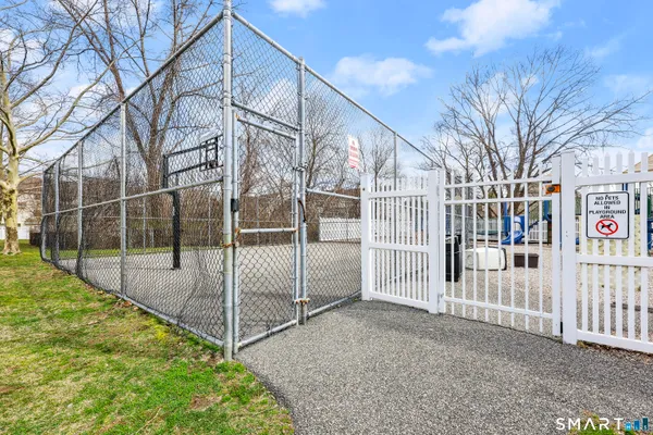 $1,900 | 237 Willow Springs, Unit 237, New Milford, CT 06776