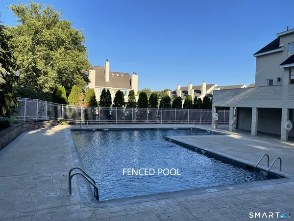 $1,900 | 237 Willow Springs, Unit 237, New Milford, CT 06776